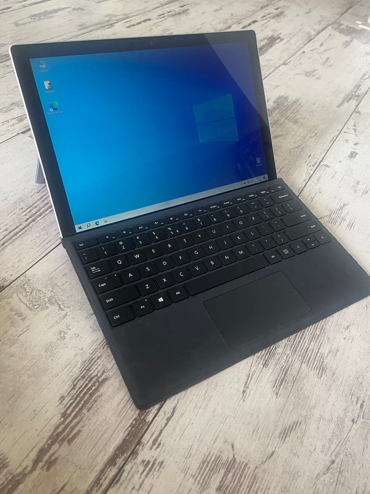 Microsoft Surface Pro 5 i5-7300 4/128gb accu 88%, Pro 5, 12 inch, Ophalen of Verzenden, 128 GB