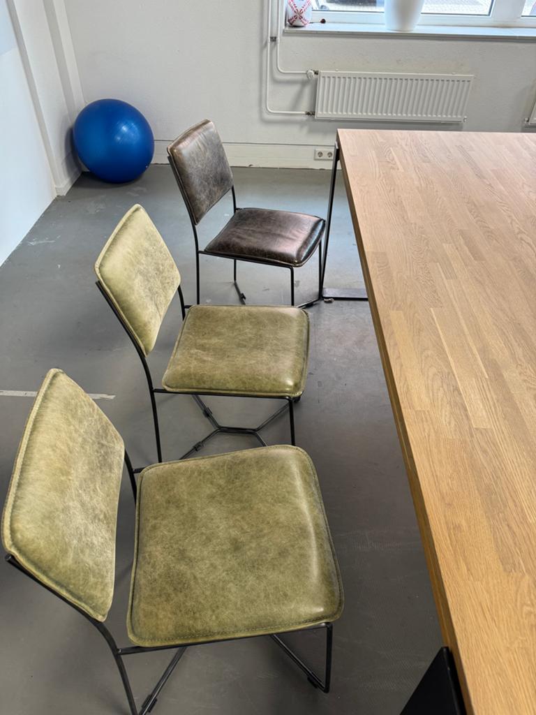 Mooie eettafel met stoelen (zwaar!!), Ophalen, Bruin, Zo goed als nieuw, Vijf, Zes of meer stoelen