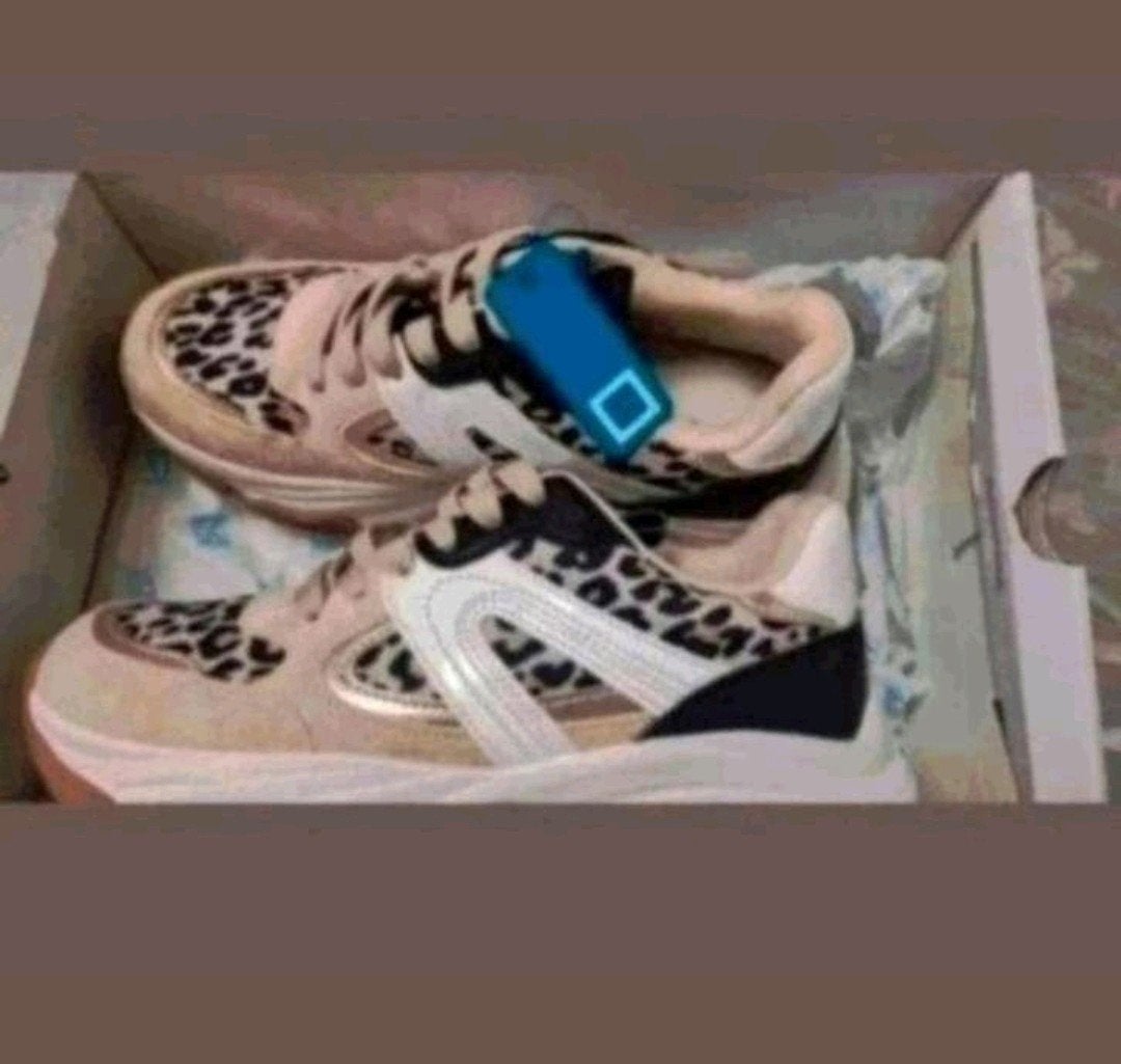 Dames sneakers met luipaardprint  39 nieuw, Ophalen of Verzenden, Nieuw