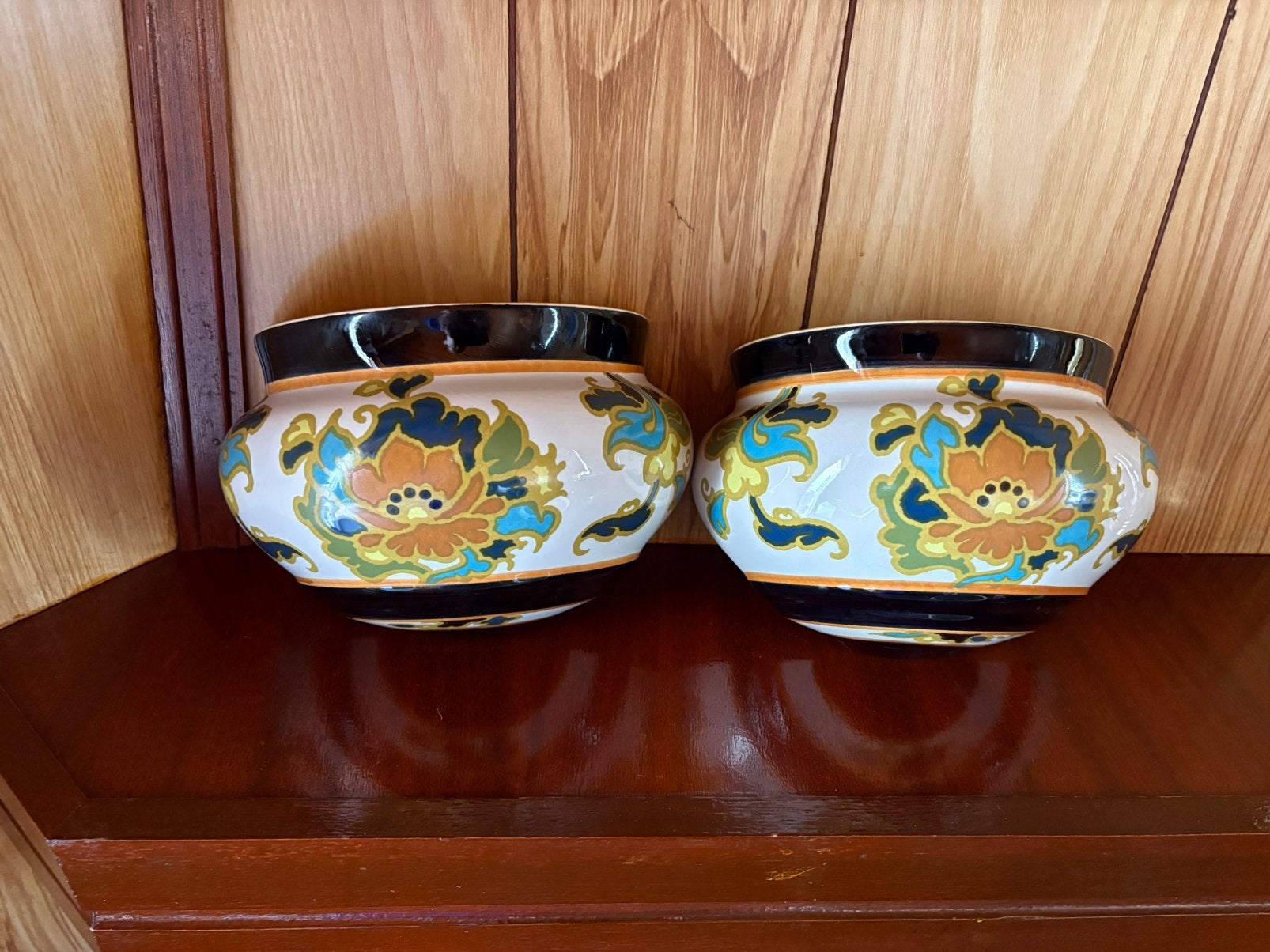 2 wandset, 1 hangpot en 2 kleine vaasjes, Antiek en Kunst, Ophalen