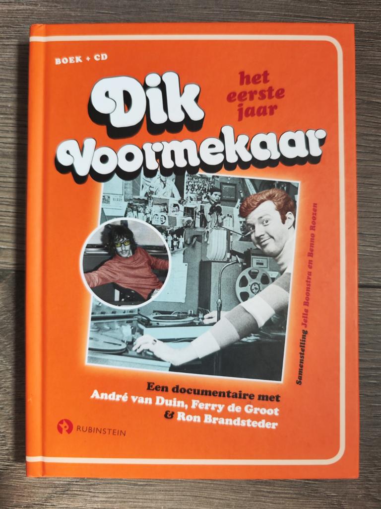Dik Voormekaar – het eerste jaar (boek + CD) | André v Duin, Ophalen of Verzenden, Zo goed als nieuw, Verhalen