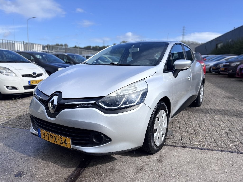 Renault Clio 0.9 TCe Expression AIRCO! (bj 2014), Auto's, 540 kg, Origineel Nederlands, Handgeschakeld, Start-stop-systeem