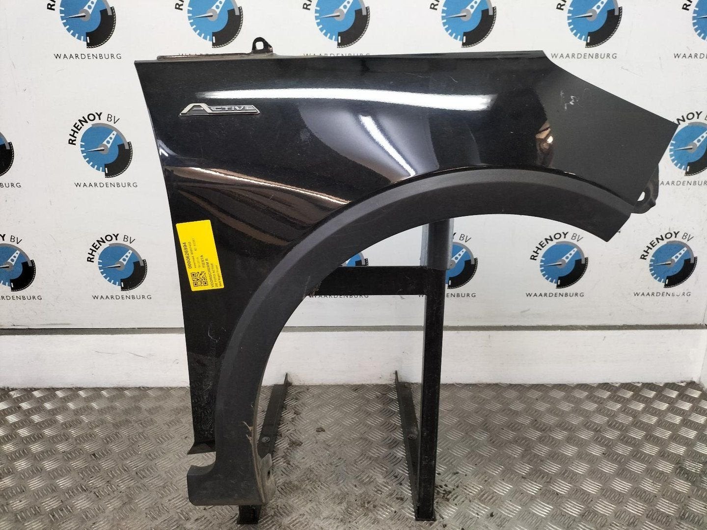 FORD FIESTA ACTIVE VOORSCHERM R 2019, Ophalen of Verzenden, Gebruikt, Stiba lid