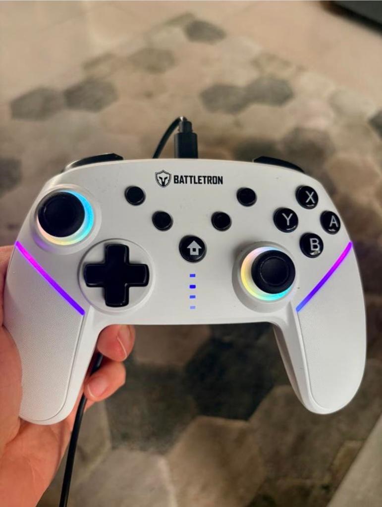 PC controller, Ophalen of Verzenden, Zo goed als nieuw, Controller