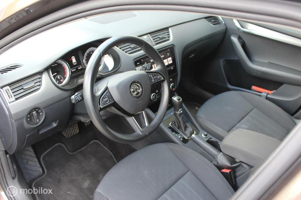 Skoda Octavia Combi 1.0 TSI LED Trekhaak Stoel.verw|Automaat, Bruin, 116 pk, Origineel Nederlands, 3 cilinders