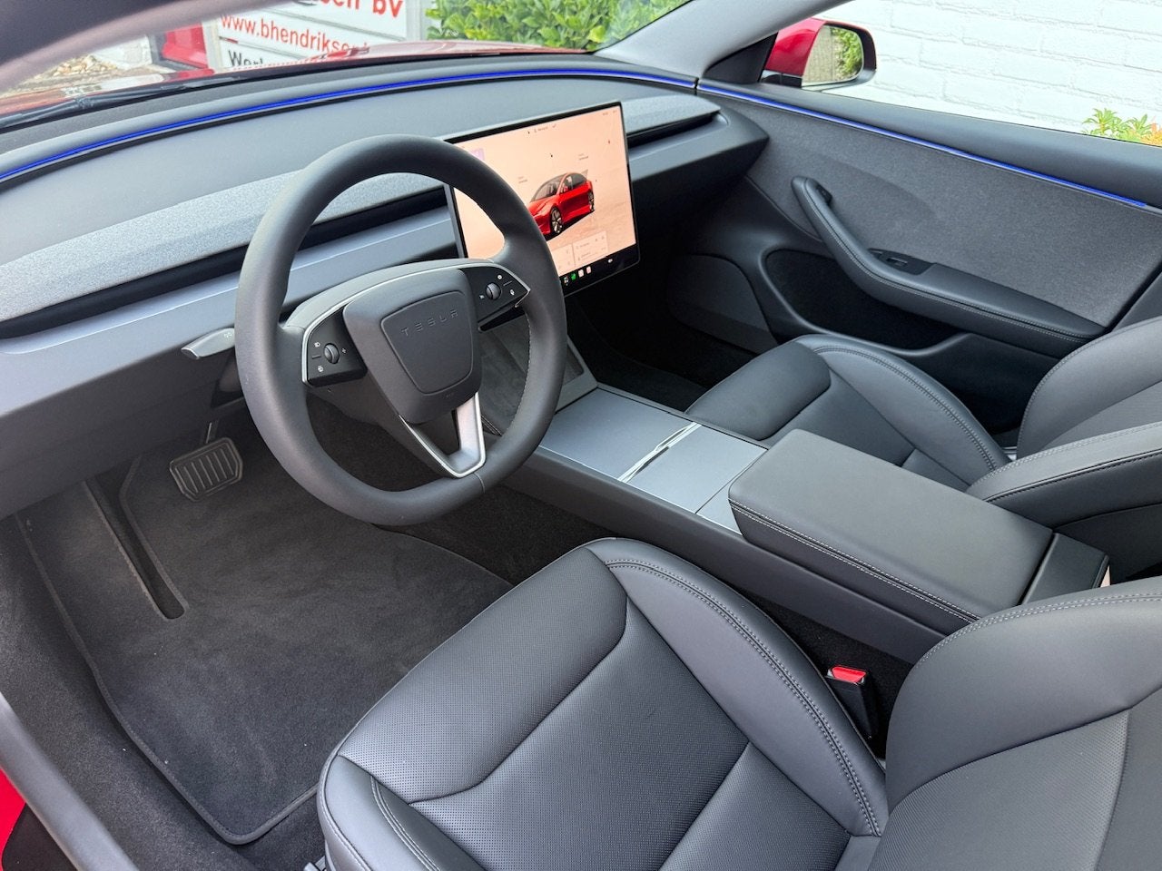 TESLA Model 3 Long Range RWD/ 750KM WLTP/ December 2025/ Cam, Dealer onderhouden, Achterwielaandrijving, Gebruikt, Zwart