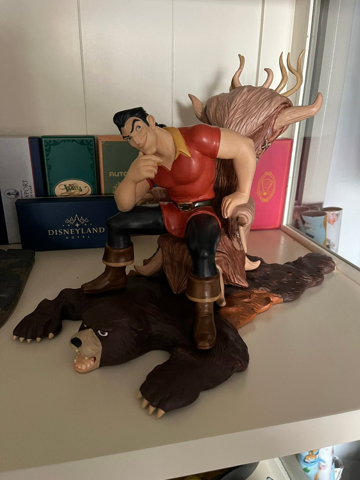 Disney WDCC Gaston Beauty  and the Beast, Ophalen, Zo goed als nieuw, Beeldje of Poppetje