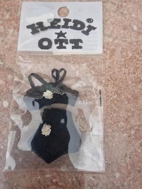 Heidi Ott Miniaturen Lingerie Setje - Zwart, Verzamelen, Poppen, Ophalen of Verzenden, Nieuw, Kleertjes