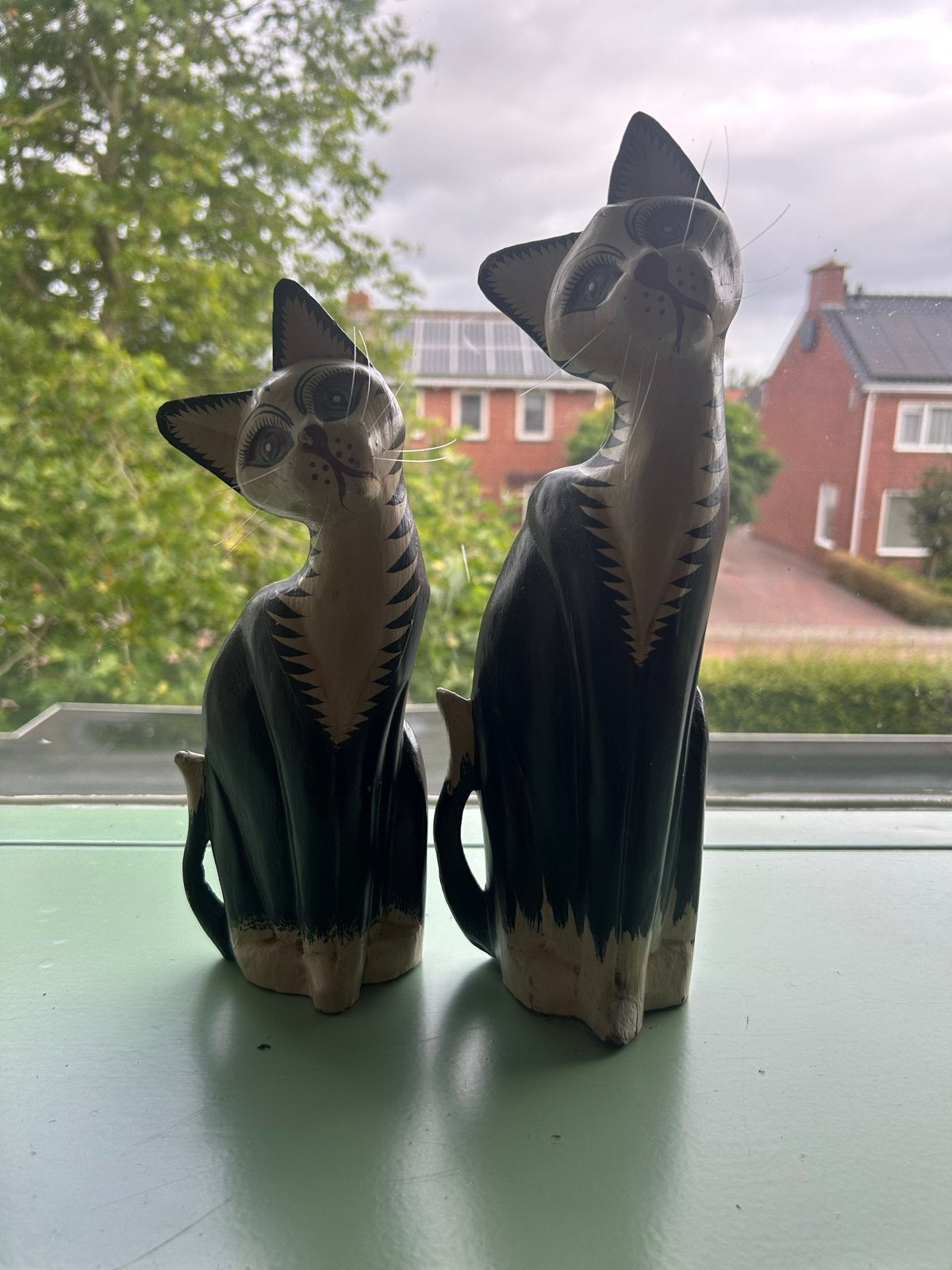 Set van 2 houten kattenbeeldjes - Vintage decoratie, Ophalen, Gebruikt, Meerkleurig, Vintage