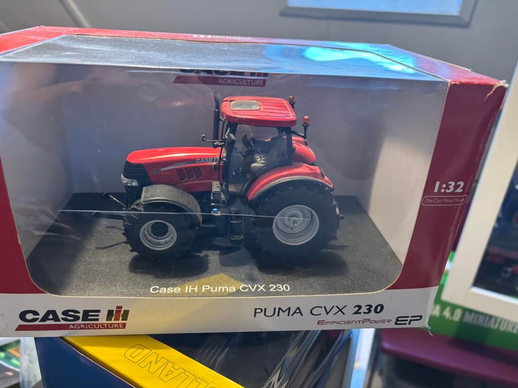 Case puma 230, Hobby en Vrije tijd, Modelauto's | 1:32, Ophalen of Verzenden, Zo goed als nieuw, Tractor of Landbouw