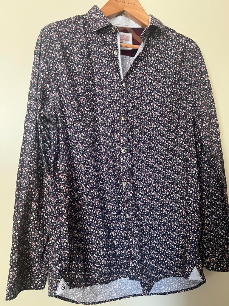 Colours & Sons mooi gebloemd overhemd/ maat xl, Verzenden, Zo goed als nieuw, Paars, Halswijdte 43/44 (XL)