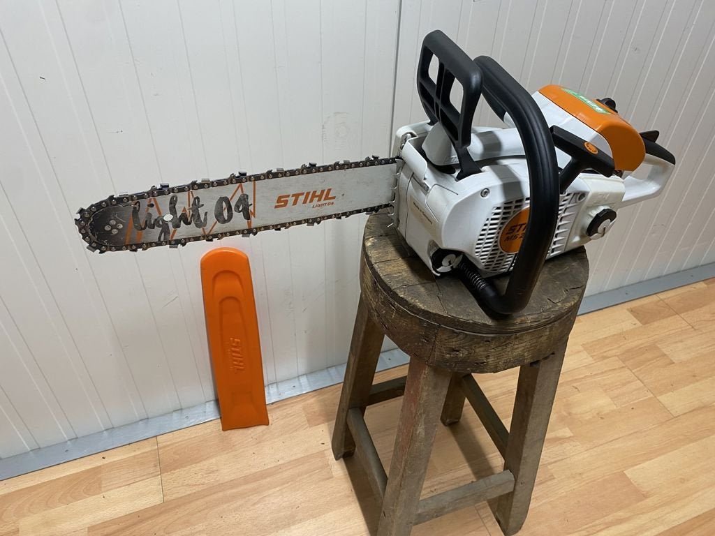STIHL MS 201 C-M 35CM KETTINGZAAG, Info@stihl.nl, Gebruikt, Veurtstraat 117
2870  Puurs-Sint-Amands, BE, Stihl