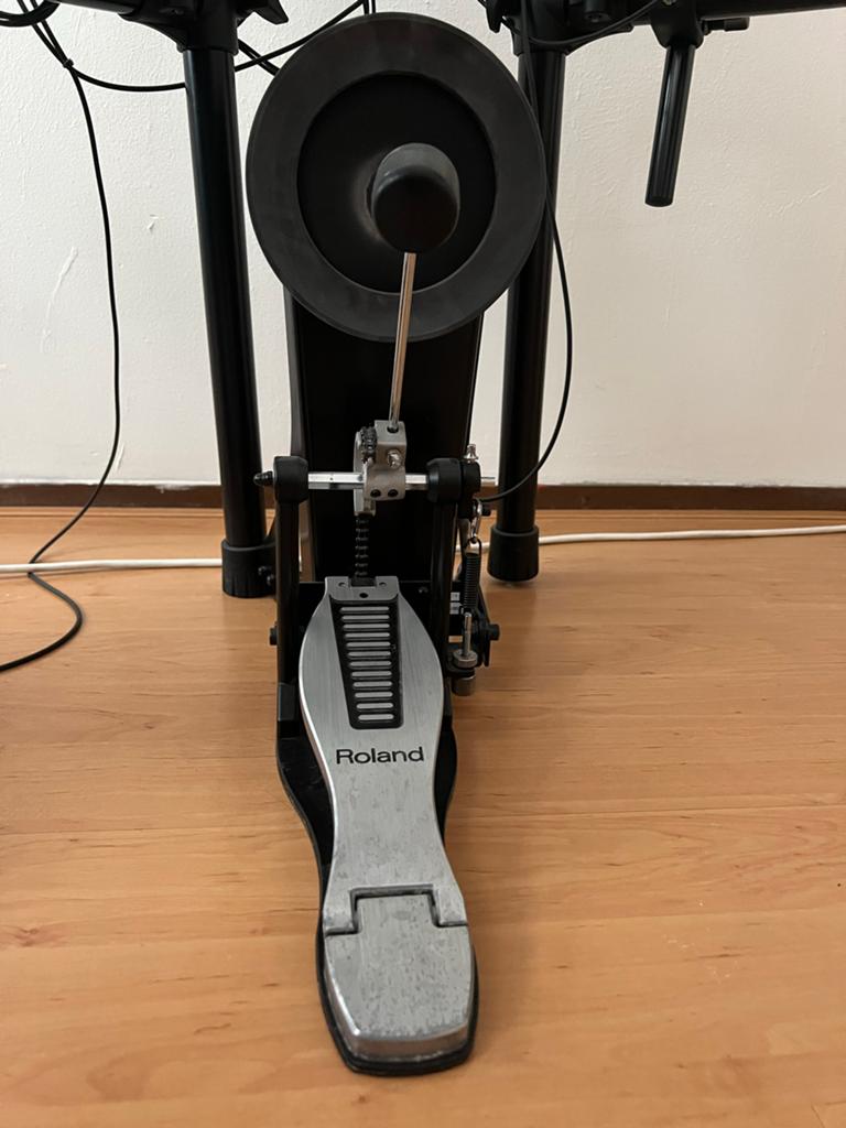 Roland V-Drums TD-17 Elektronisch Drumstel met Accessoires, Muziek en Instrumenten, Drumstellen en Slagwerk, Ophalen, Zo goed als nieuw