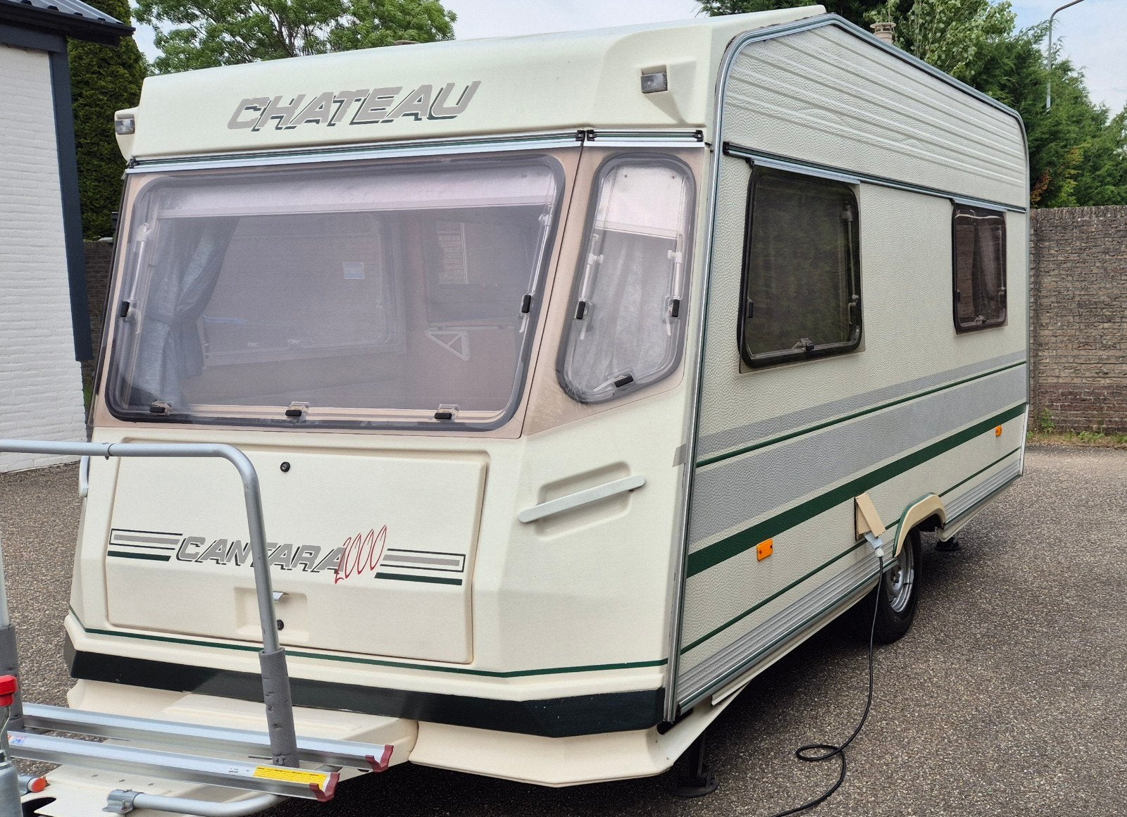 Chateau Cantara 2000(1993) Voortent - Vochtvrij - Fietsenrek, Caravans en Kamperen, Caravans, Vast bed, Chateau, ., Bedrijf