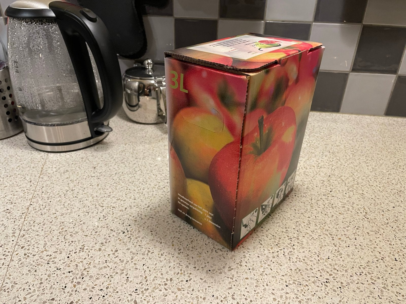 Verse biologische appelsap van eigen appels 3 liter, Ophalen