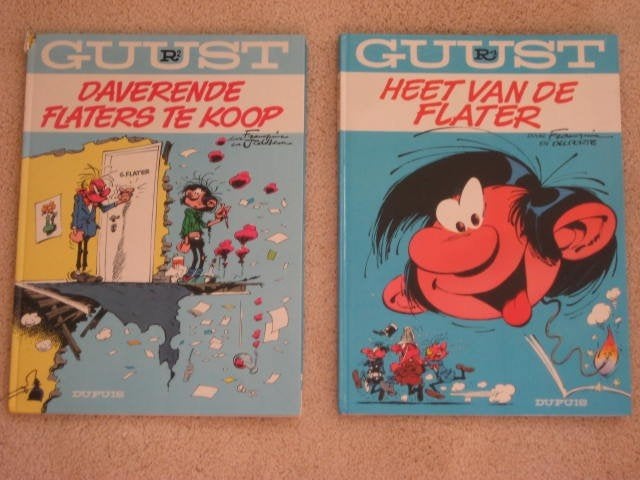 Guust Flater stripboek Hardcover 2 stuks, Eén stripboek, Ophalen of Verzenden, Gelezen