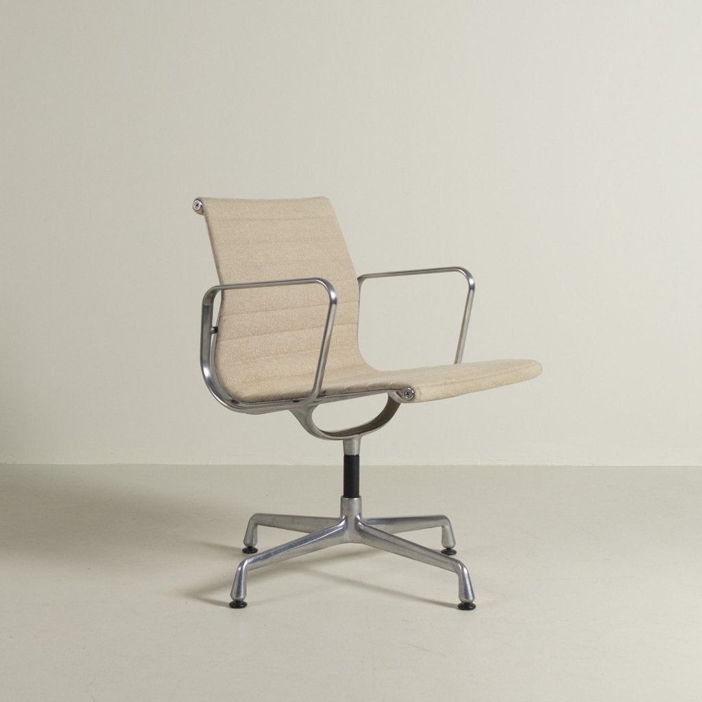 Vitra Eames EA 108 Stoel Sand Hopsak - Aluminium, Vitra, Gebruikt, Niet ingevuld, Niet ingevuld