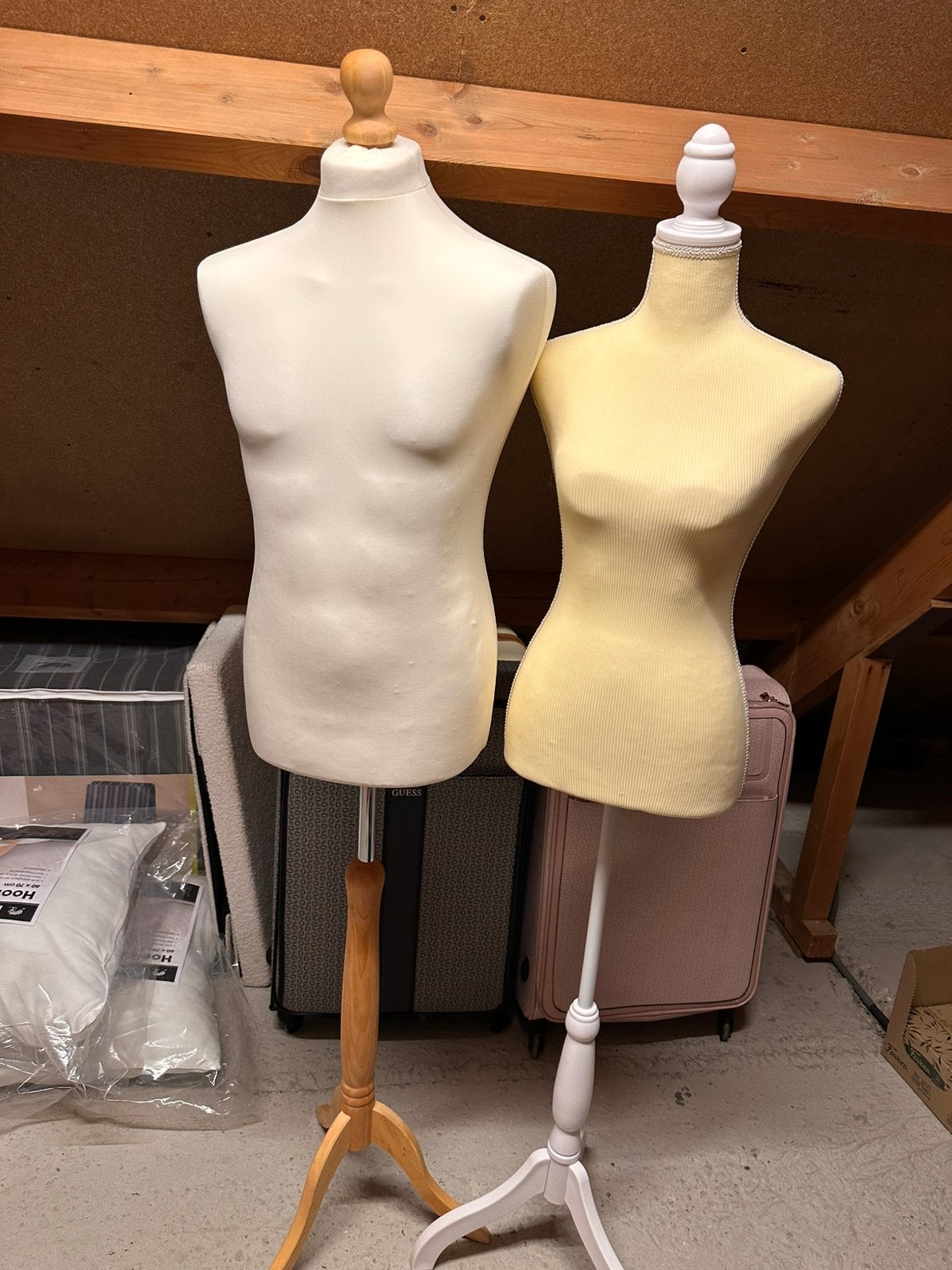 Paspoppen / Buste Man & Vrouw (Houten & Witte Standaard), Antiek en Kunst, Ophalen, Heren