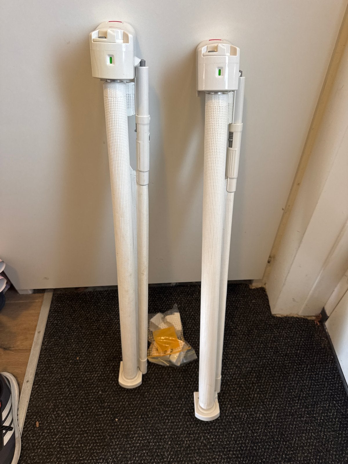 2 Gaterol Active Pro Wit Oprolbaar Trap- en Deurhekje, Kinderen en Baby's, Overige materialen, Oprolhekje, Ophalen of Verzenden