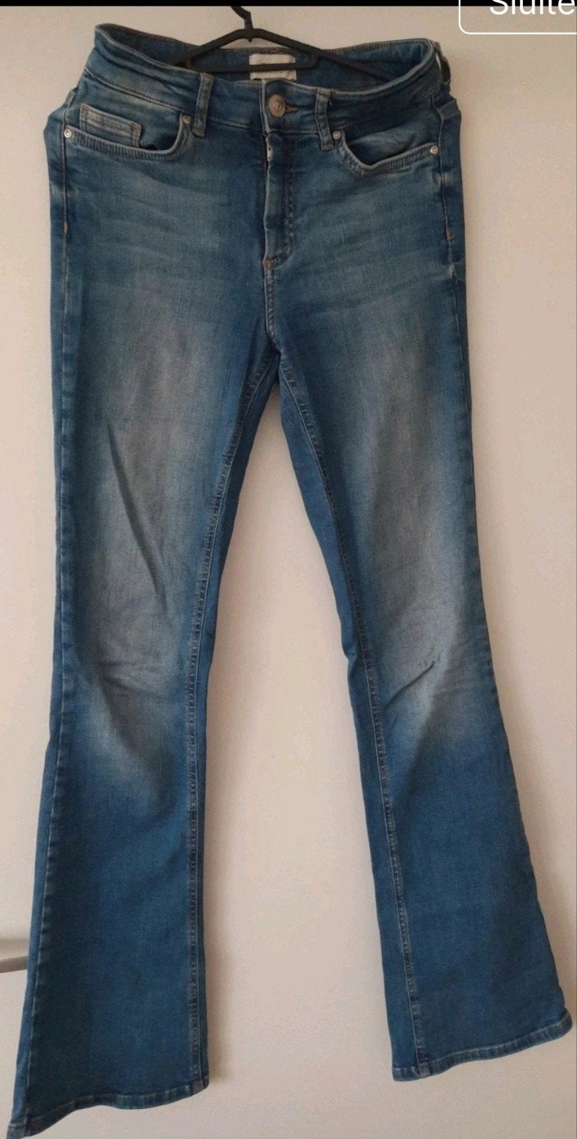 Only flared jeans maat W32, Blauw, Ophalen of Verzenden, ONLY, W30 - W32 (confectie 38/40)