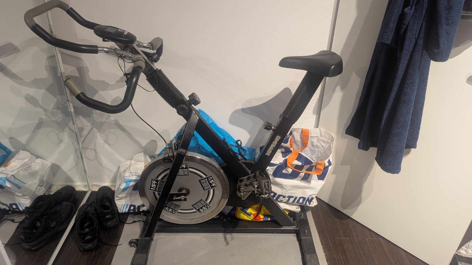 MPF spinbike spinningbike spinningfiets, Ophalen, Zo goed als nieuw, Spinningfiets
