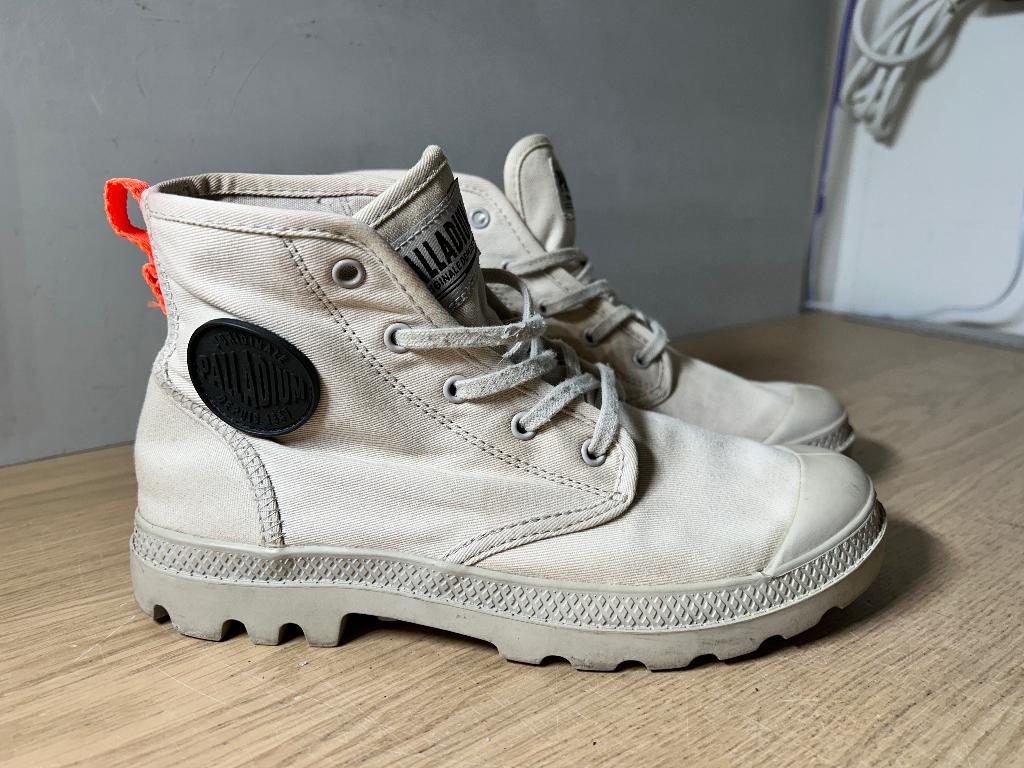 Palladium Schoenen Beige Maat 38, Beige, Ophalen of Verzenden, Sneakers of Gympen, Gedragen