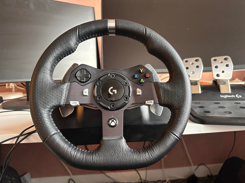 Logitech G920 Driving Force racestuur + pedalen, Spelcomputers en Games, Spelcomputers | Sony PlayStation Consoles | Accessoires