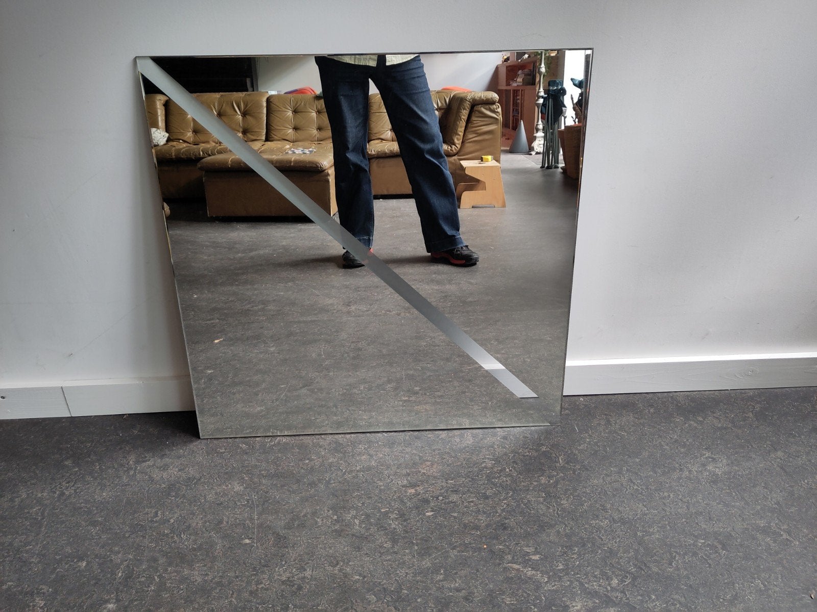 Gratis ophalen: Puntgave kunstspiegel Goedwonen-zaak 78x78cm, Ophalen, Rechthoekig, Minder dan 100 cm