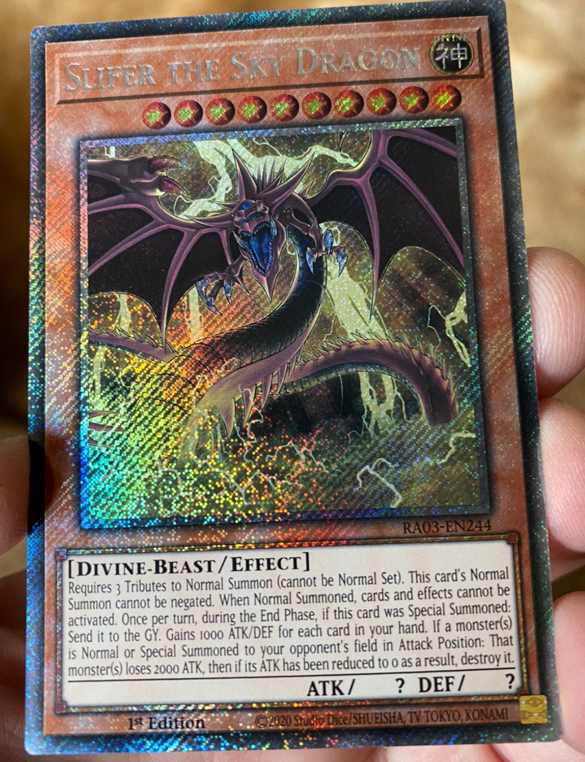 Yu-Gi-Oh! Slifer the Sky Dragon RA03 1st Edition !, Ophalen of Verzenden, Zo goed als nieuw, Losse kaart, Foil