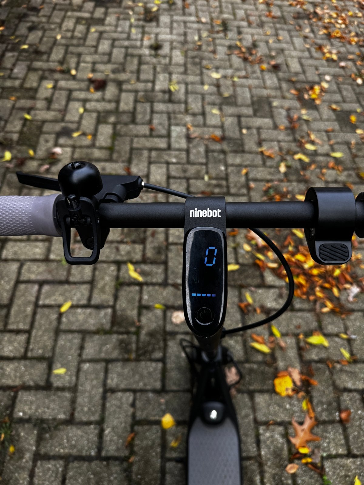 Ninebot KickScooter E-step - Zo goed als nieuw, Fietsen en Brommers, Steps, Zo goed als nieuw, Elektrische step (E-scooter), Ophalen