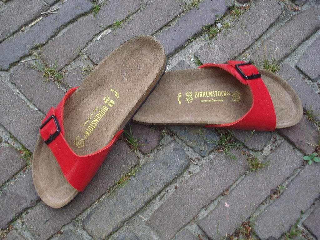 BIRKENSTOCK MADRID ROOD 43 NU GRATIS VERZENDING PER POST, Slippers, Verzenden, Nieuw, Rood