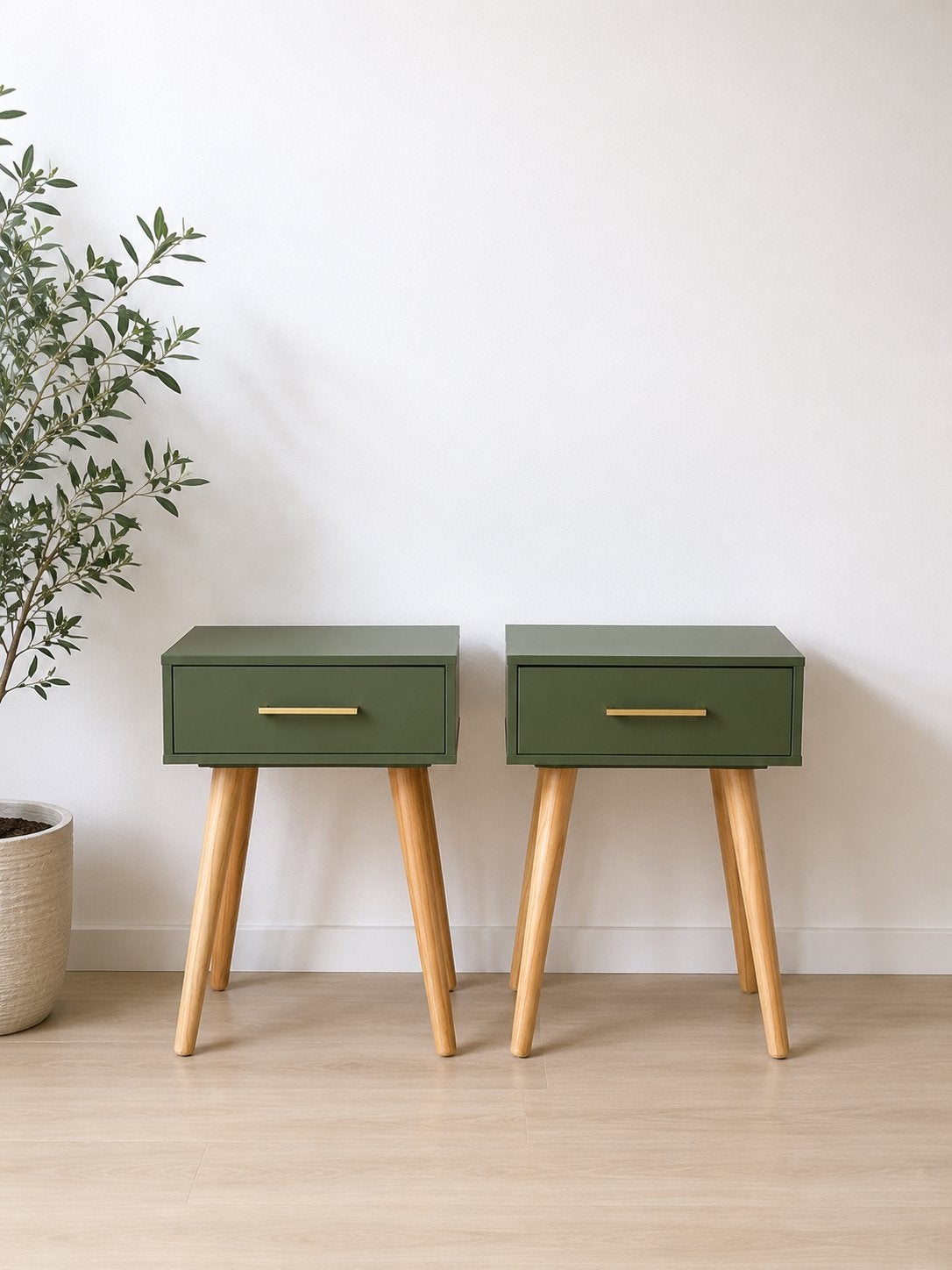 Nachtkastjes, Huis en Inrichting, Slaapkamer | Nachtkastjes, Ophalen, Zo goed als nieuw, Minder dan 45 cm, 55 tot 70 cm