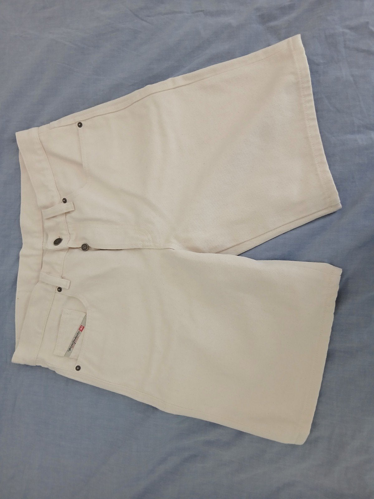 Diesel korte broek, Nieuw, W32 (confectie 46) of kleiner, Ophalen of Verzenden, Overige kleuren