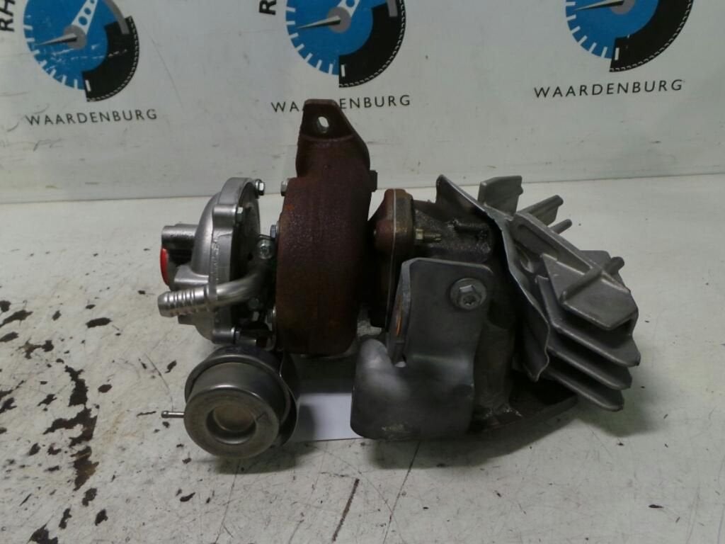 RENAULT KANGOO TURBO 2013, Ophalen of Verzenden, Gebruikt, Stiba lid