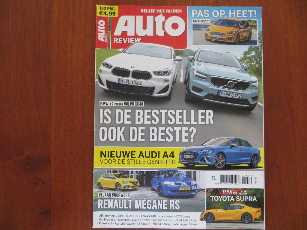 Auto Review 8 2019 Ford Focus ST, Audi A4, 15 jr Renault RS, Ophalen of Verzenden, Nieuw, Audi