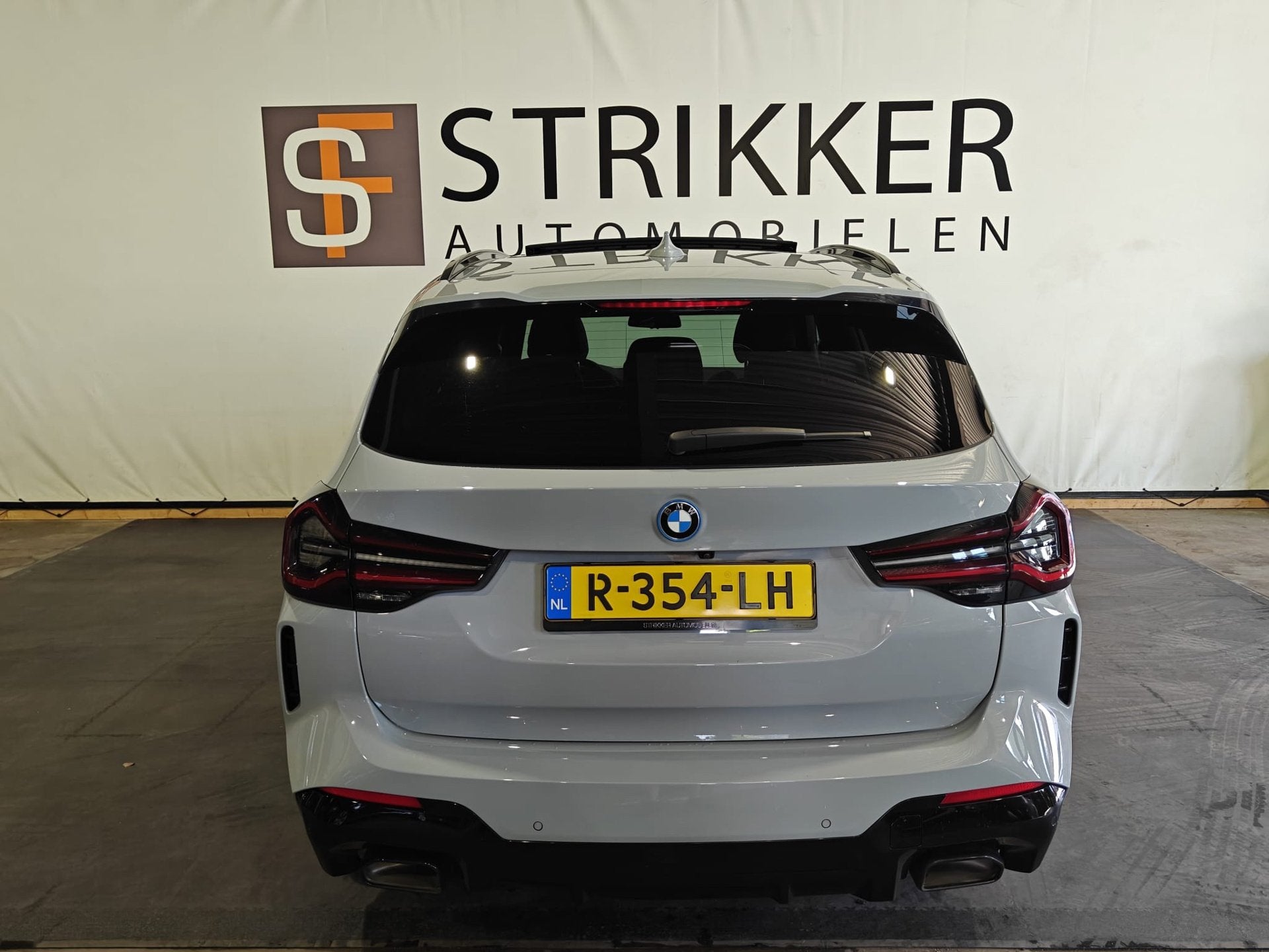BMW X3 XDrive30e, 1998 cc, Gebruikt, 2000 kg, Bedrijf
