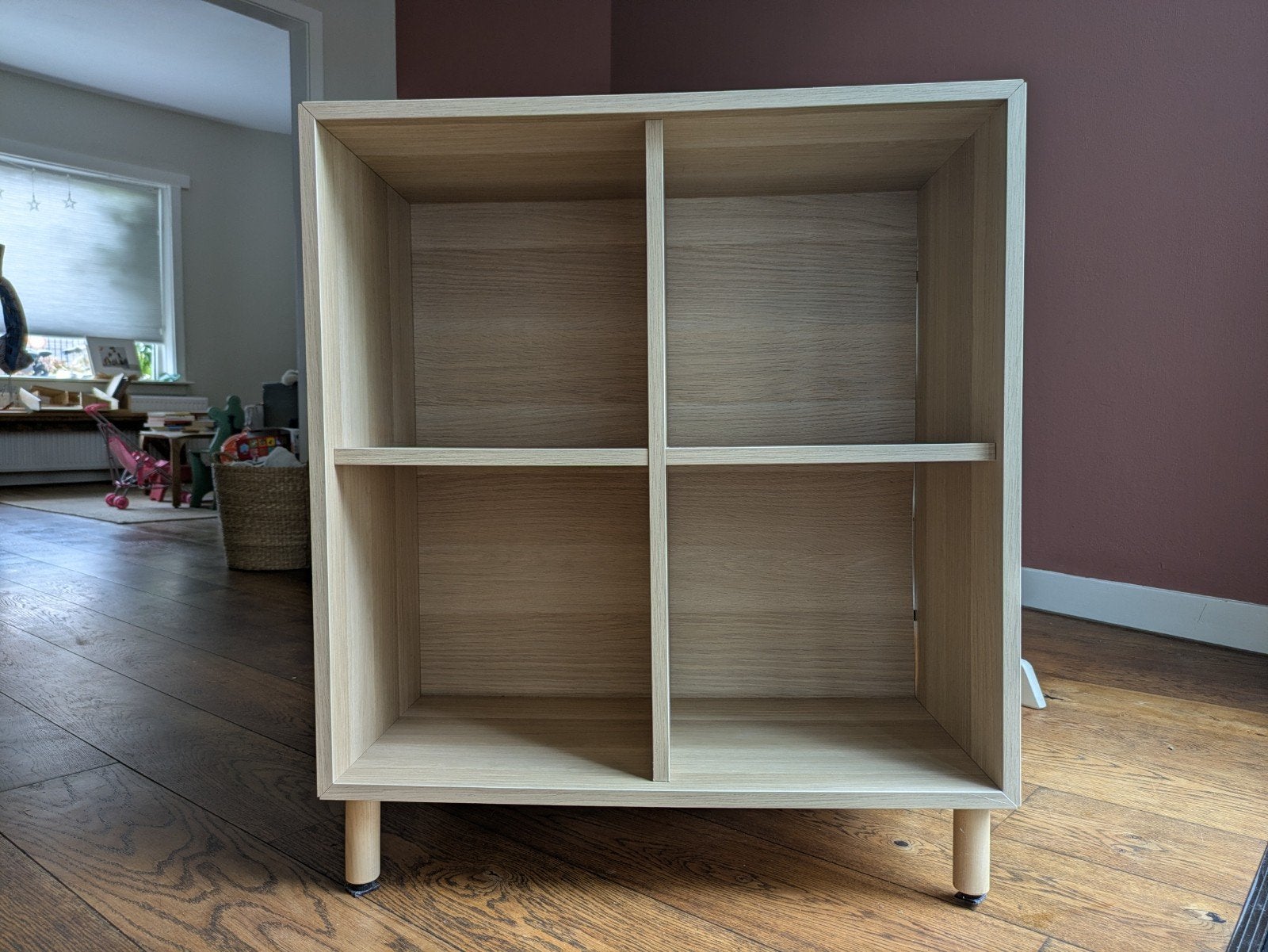 Eket kastje Ikea - zgan, Ophalen, 50 tot 100 cm, Zo goed als nieuw, Minder dan 100 cm