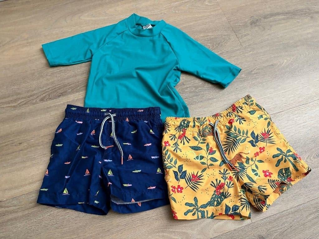 Zwemkleding 98-104 en 110-116, Ophalen of Verzenden, Gebruikt, Jongen, Sport- of Zwemkleding