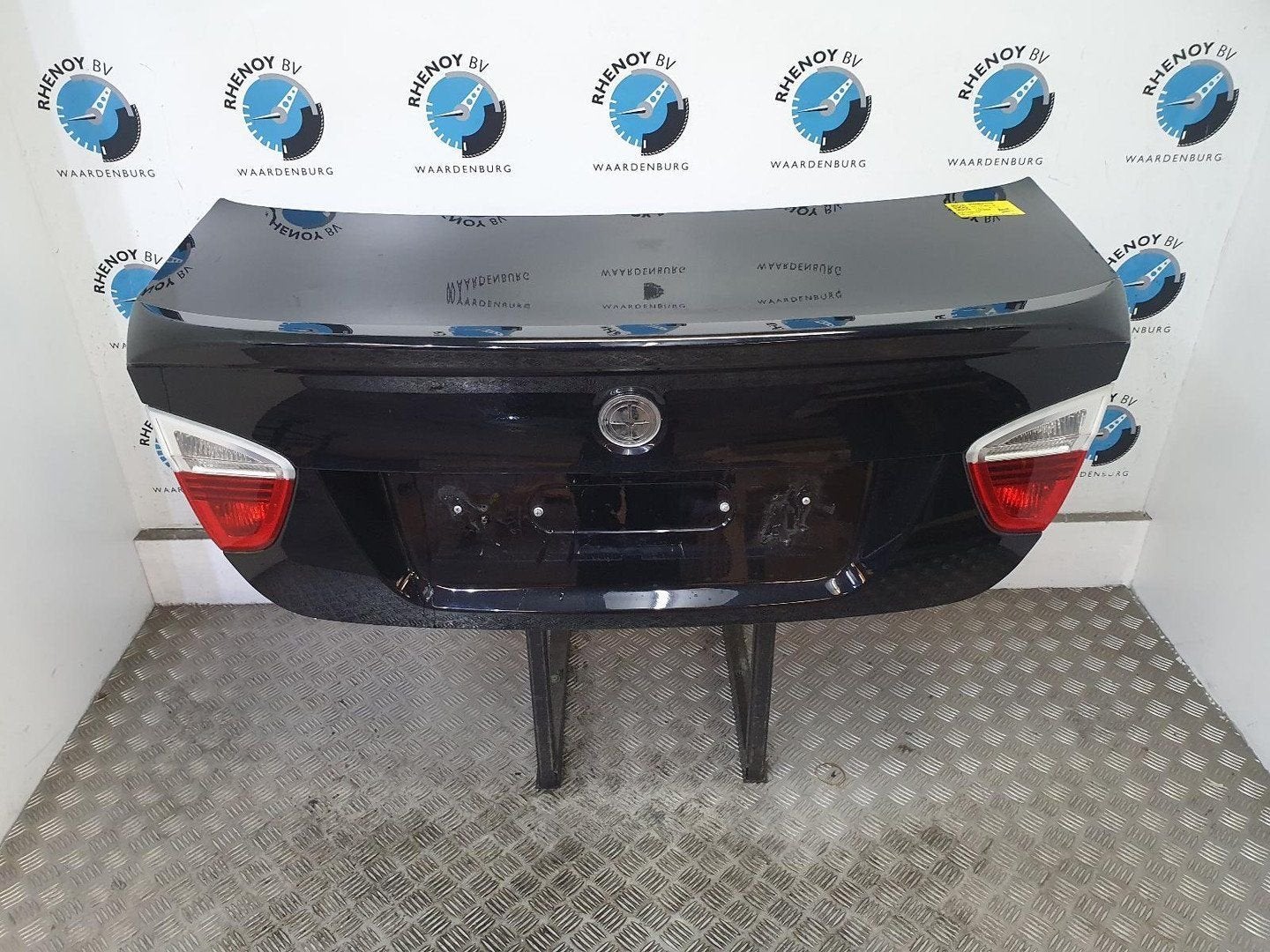 BMW 3 SERIES E90 318i Business Line  ACHTERKLEP 2008, Ophalen of Verzenden, Gebruikt, Stiba lid