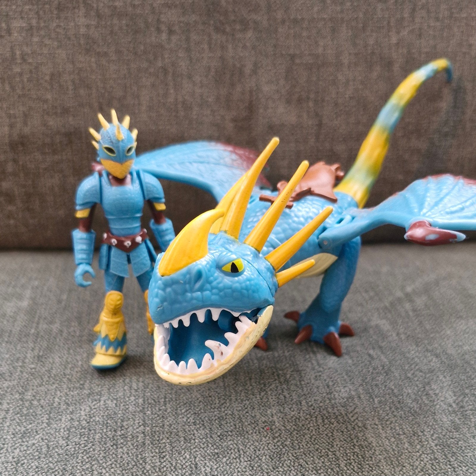 Stormvlieg Draak en Viking actiefiguren uit Hoe tem je een, Kinderen en Baby's, Speelgoed | Actiefiguren, Ophalen of Verzenden