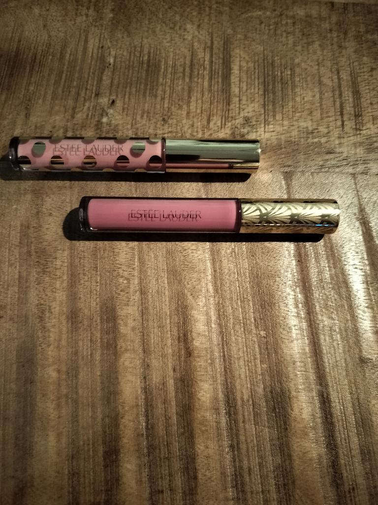 Estee Lauder 2x nieuwe Lipgloss Blockbuster 2025 Limited Ed., Lippen, Nieuw, Ophalen of Verzenden, Make-up