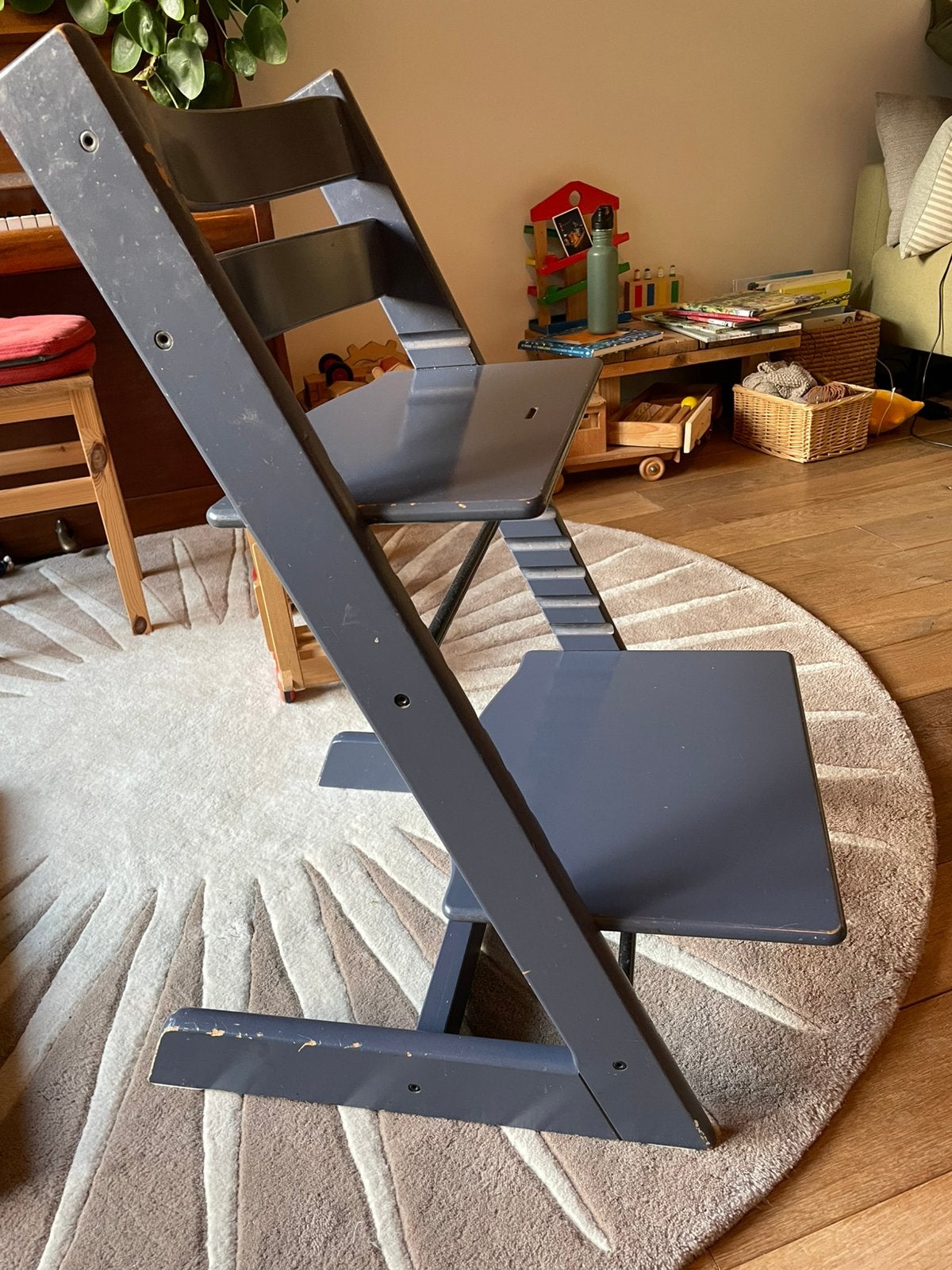 Grijsblauwe Stokke stoel, Huis en Inrichting, Ophalen, Gebruikt, Eén