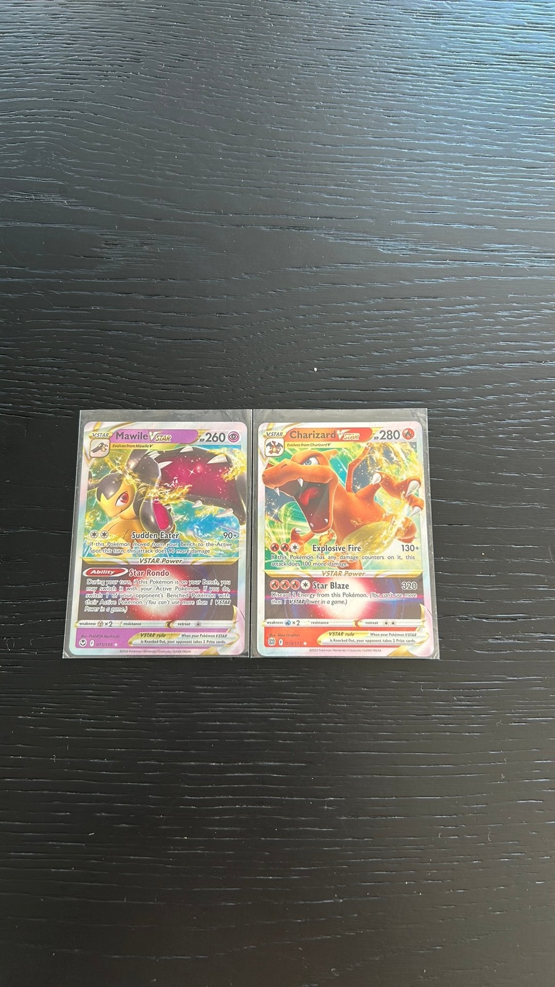 2 Vstar pokemon kaarten, Ophalen, Zo goed als nieuw, Meerdere kaarten