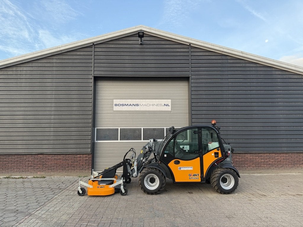 Giant cirkelmaaier / maaier NIEUW voor minishovel / verreike, Tobroco, Info@tobroco.nl, Sprendlingenstraat 57
5061 KM  Oisterwijk, NL