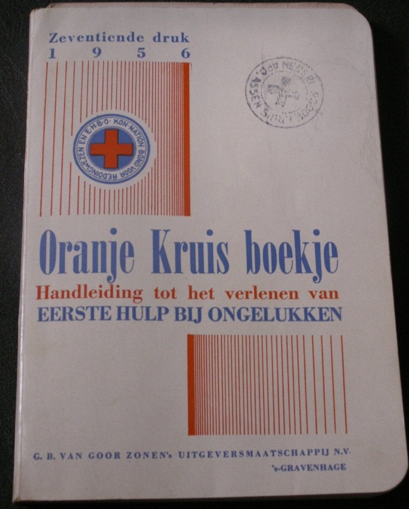 Oud oranje kruisboekje 1956 Oranje Kruis, Ophalen of Verzenden