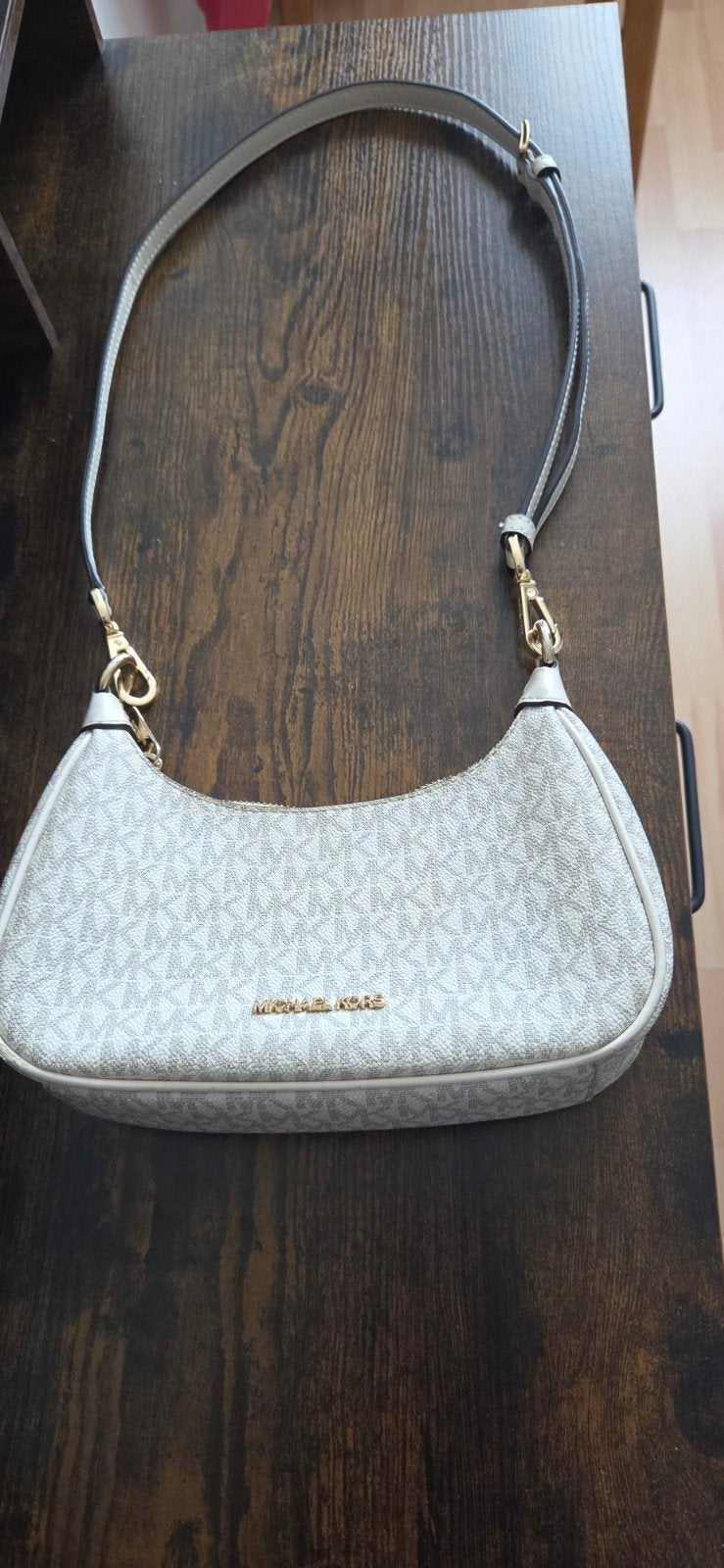 Te koop Michael Kors tasje 20 euro, Verzenden, Zo goed als nieuw, Wit, Schoudertasje