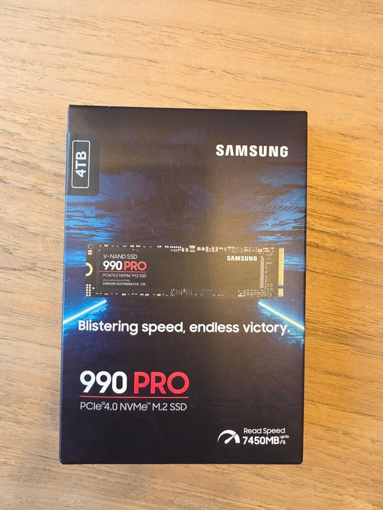 Samsung 4TB SSD 990 Pro zo goed als nieuw!, Ophalen, Nieuw, Laptop, USB