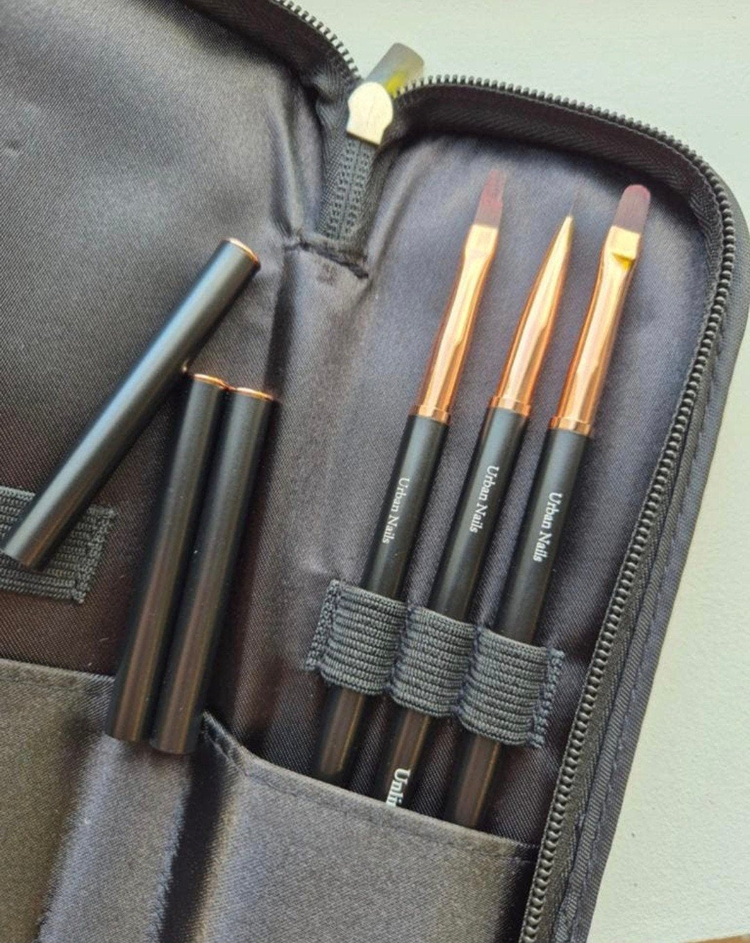 Nieuw urban nails penselen etui met 3 penselen, Overige kleuren, Nieuw, Ophalen of Verzenden, Handen en Nagels