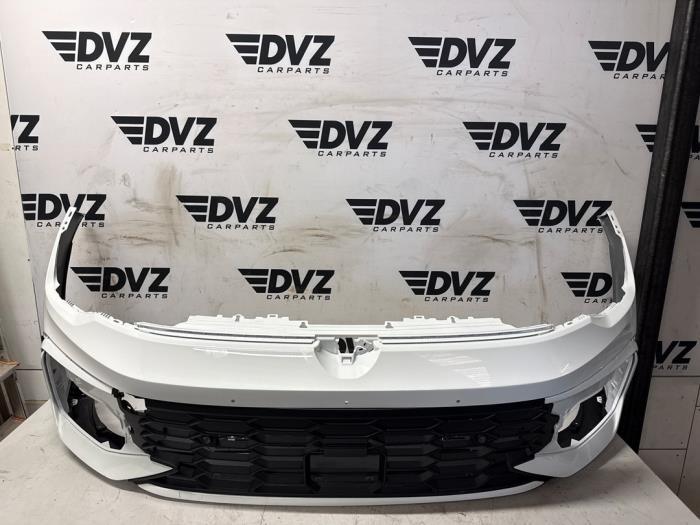 Voorbumper van een Volkswagen Golf (LC9A), Gebruikt, -, Volkswagen, -