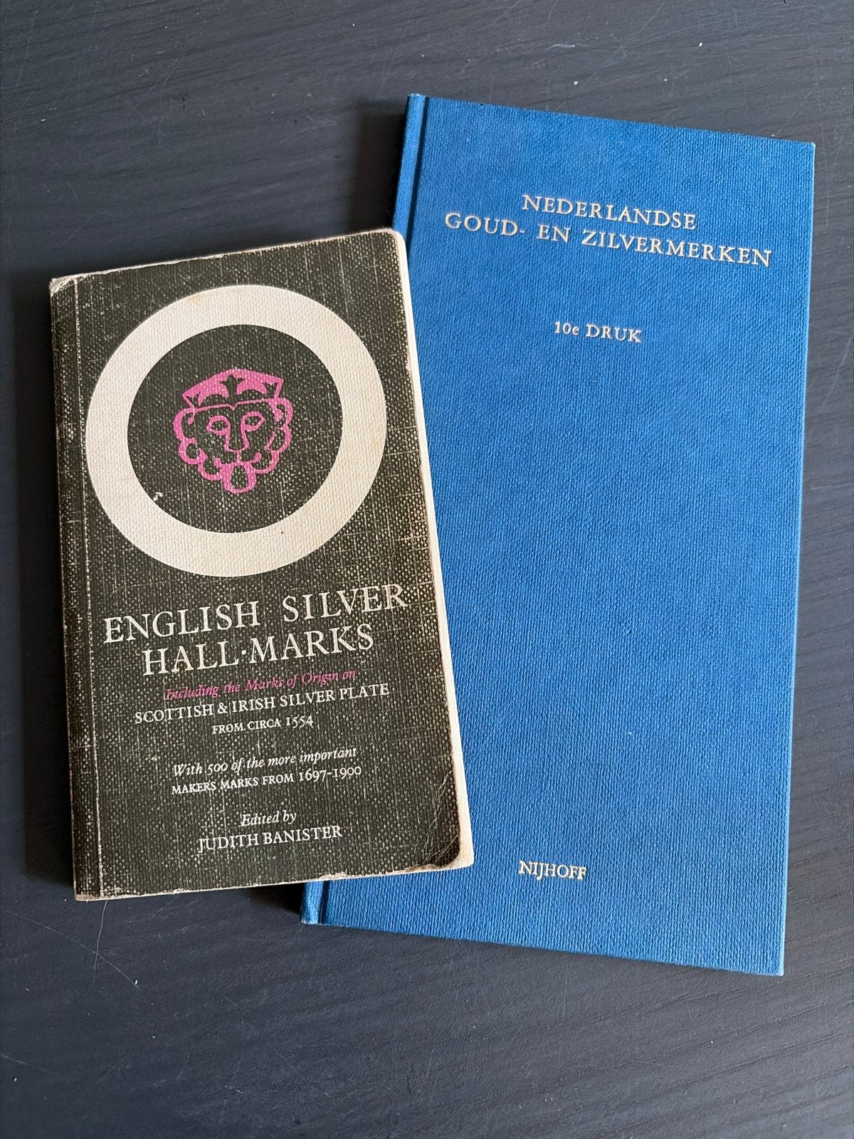Boeken over goud- en zilvermerken: Nederlands en Engels, Ophalen of Verzenden